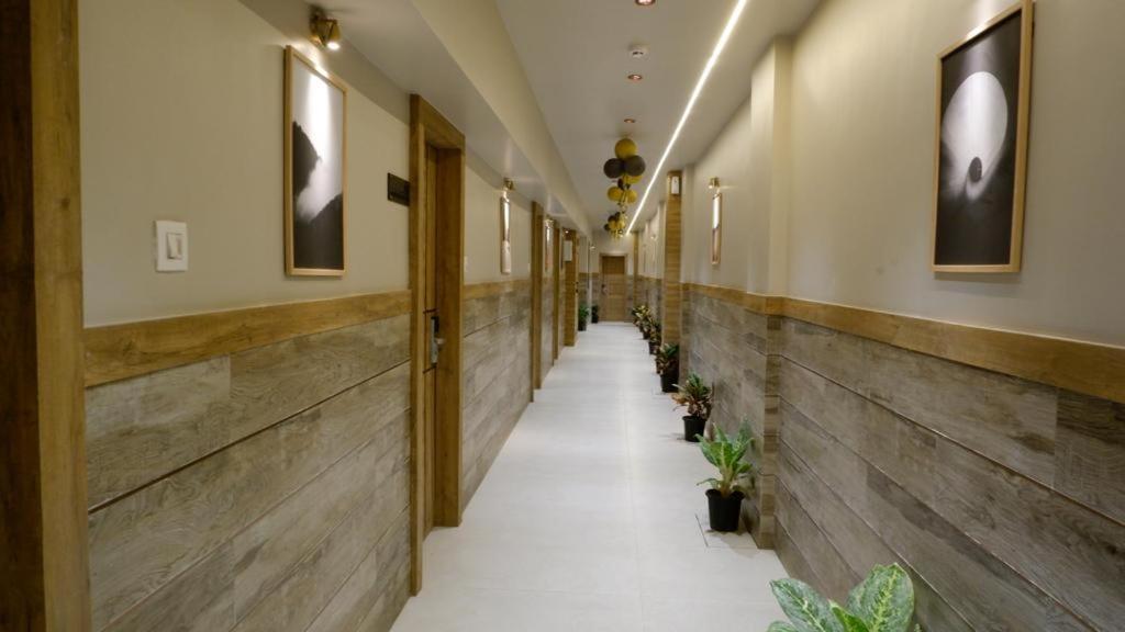 Hotel Amber Paramount Mumbai Exterior foto